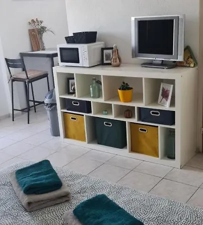 Studio Kulla Avec Terasse 5Mn Basel Airport Saint-Louis (Haut-Rhin)