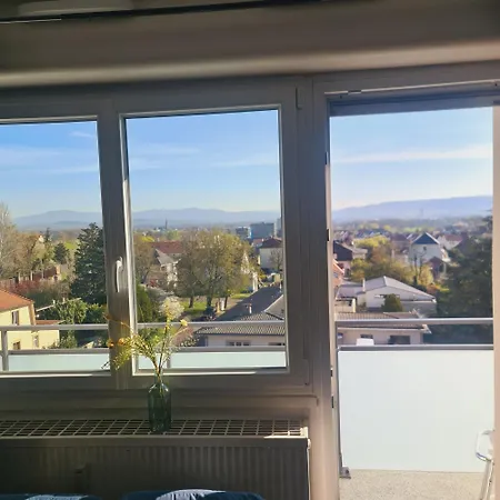 Apartamento Kulla Avec Terasse 5mn Basel Airport *