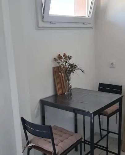 Kulla Avec Terasse 5mn Basel Airport Apartamento Saint-Louis (Haut-Rhin)