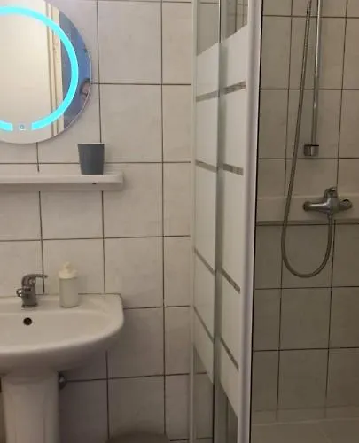 Kulla Avec Terasse 5mn Basel Airport *